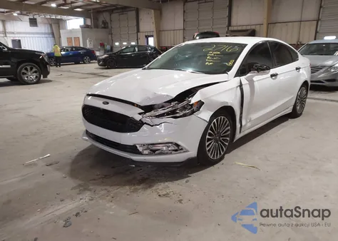 2017 Ford Fusion Titanium из США, поврежденный, VIN 3FA6P0K92HR146483